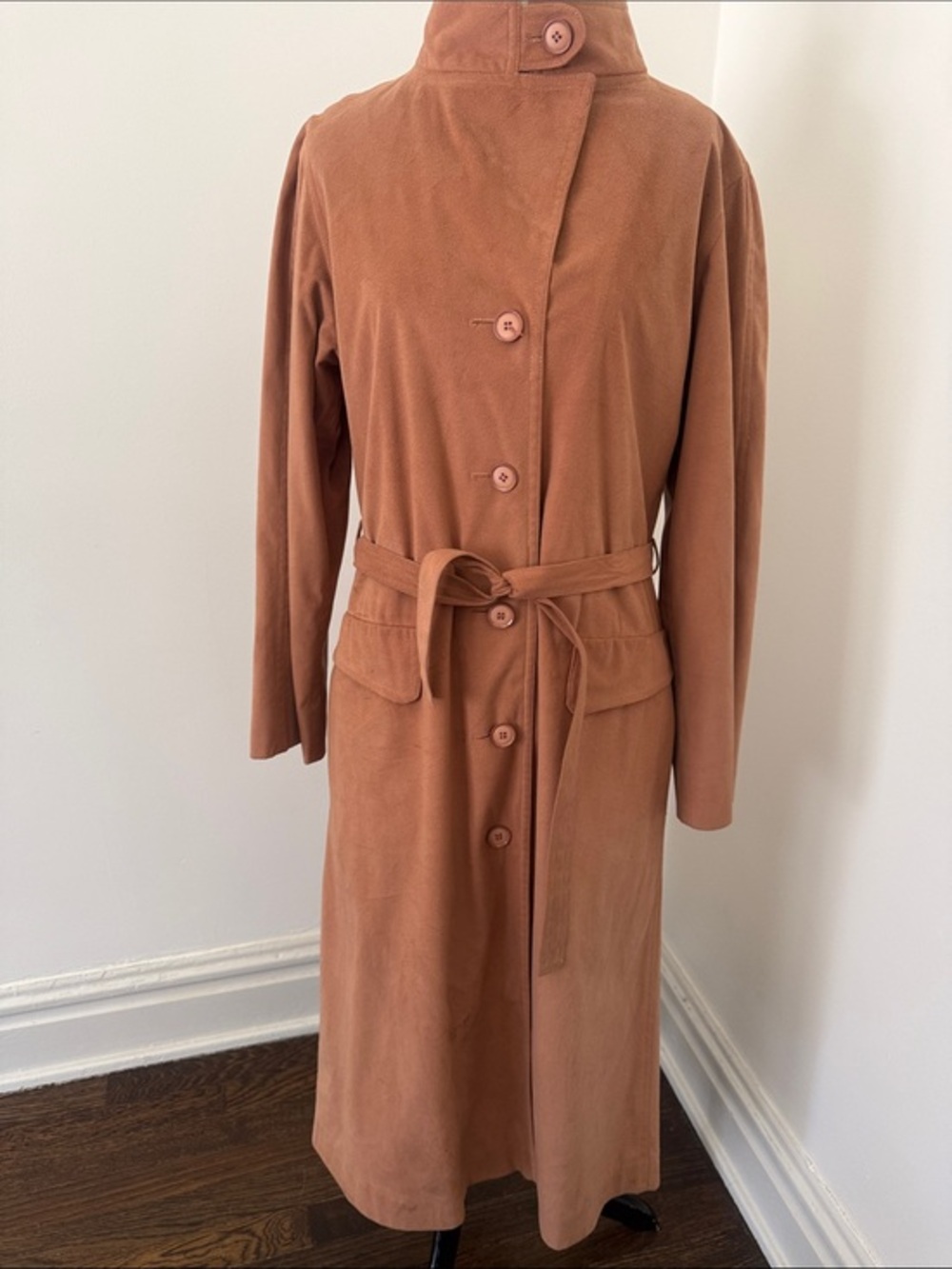 Vntg 70s Gallant Union Made Long Suede Belted Trench Coat in Warm Cognac Medium